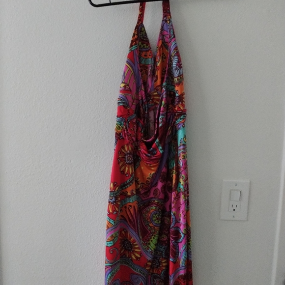 New, Muse multi-colored, size 4 short, dre… - Picture 2 of 16